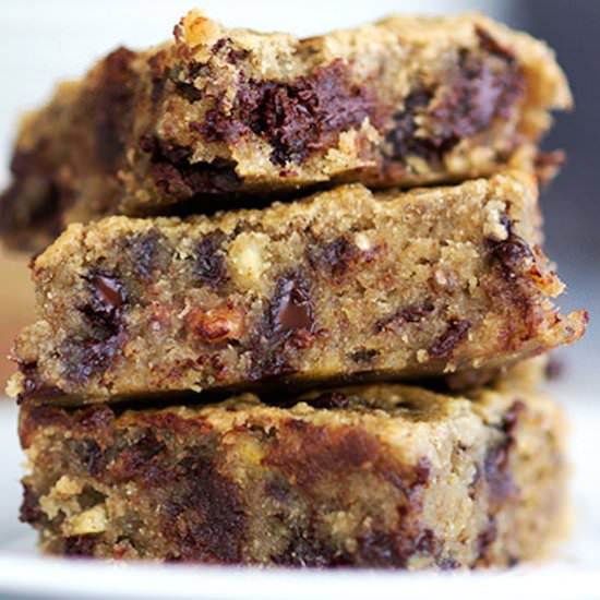 Coconut Flour Choc Chunk Blondies