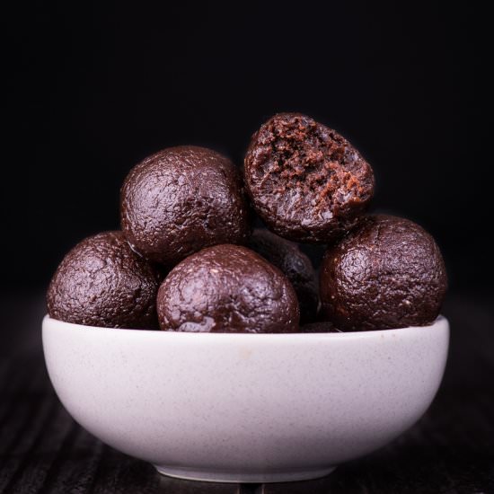 Chocolate Brownie Bliss Balls