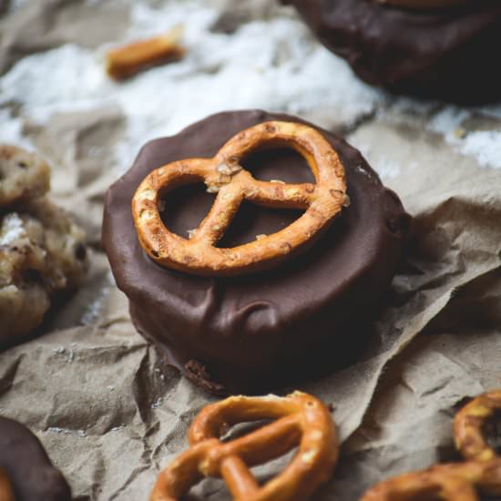 Chocolate Cookie Dough Pretzel Cups