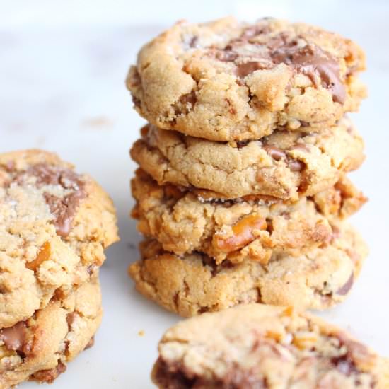 Peanut Butter Chunker Cookies