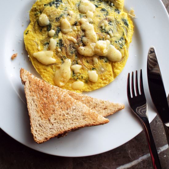 Kale Cheddar Omelet