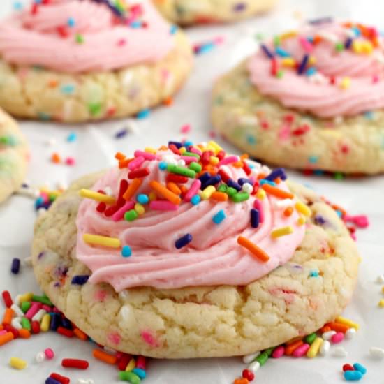 Rainbow Sprinkle-fetti Cookies