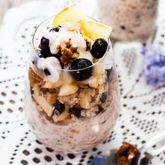 Apple and Blueberry Quinoa Pot