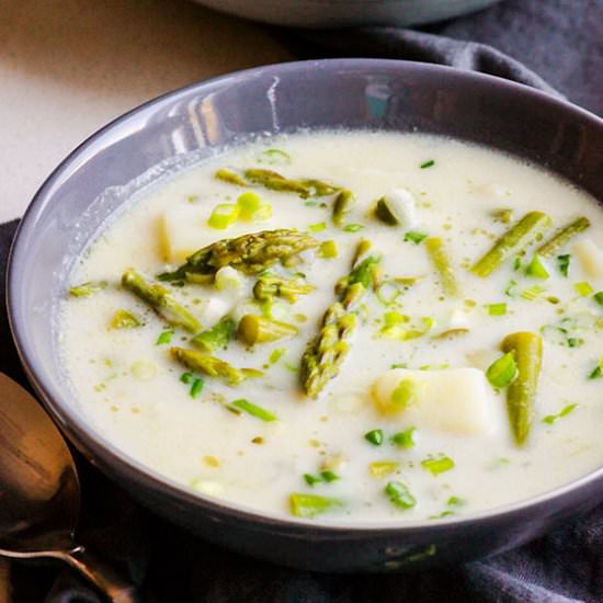 Vegan Asparagus Soup