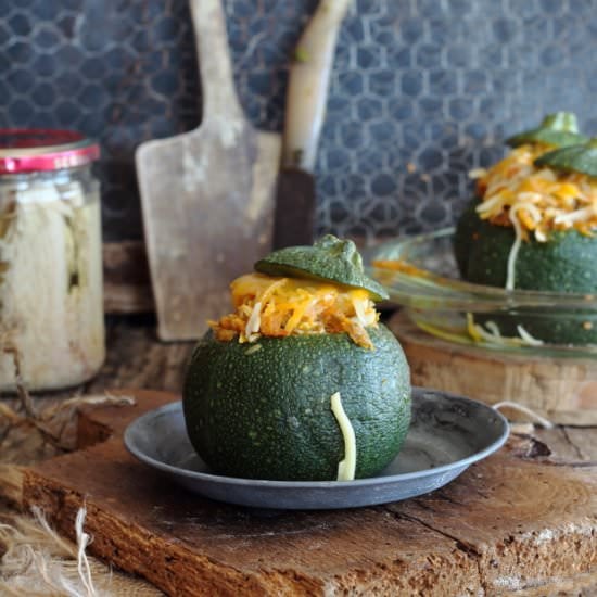 Zucchini stuffed with vegetables