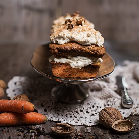 Carrot cake with black tea frosting