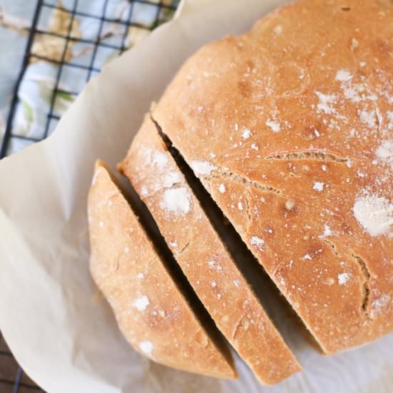 No-knead Dutch Oven Bread