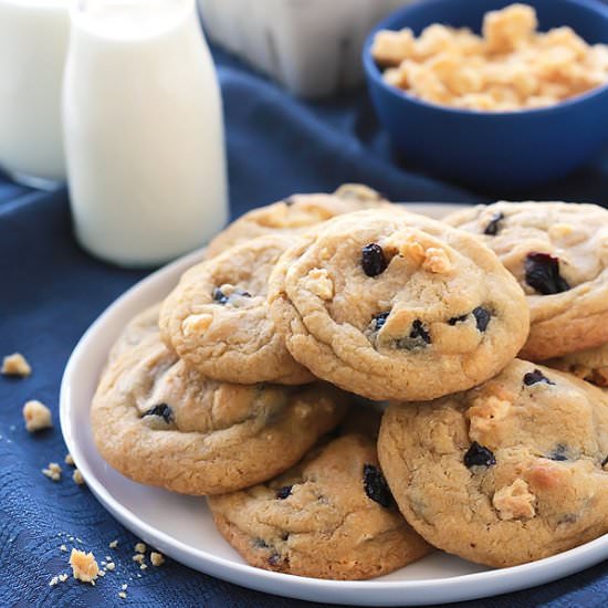 Blueberries ‘n Cream Cookies