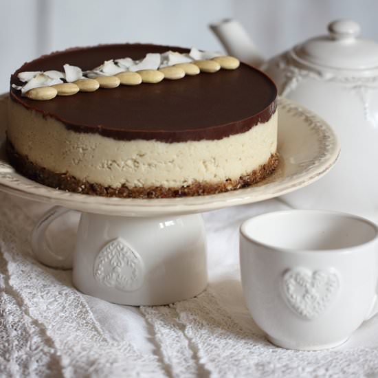 Raw Vegan Bounty Cake