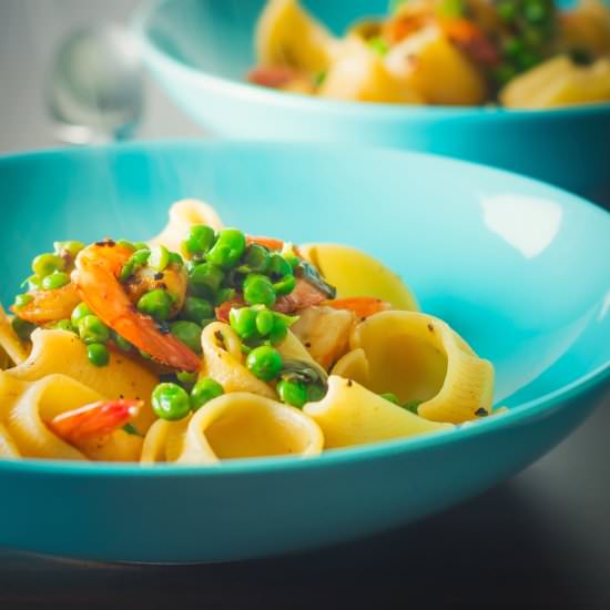 Quick Pea and Shrimp Pasta