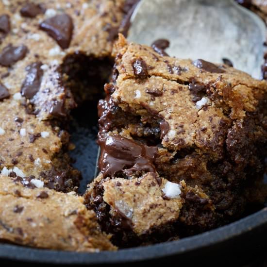 Paleo Chocolate Chip Cookie Skillet