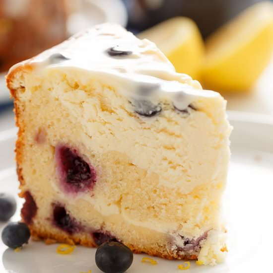 Blueberry Lemon Cheesecake Cake