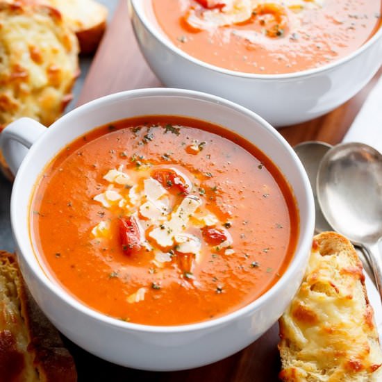 Creamy Roasted Tomato Basil Soup