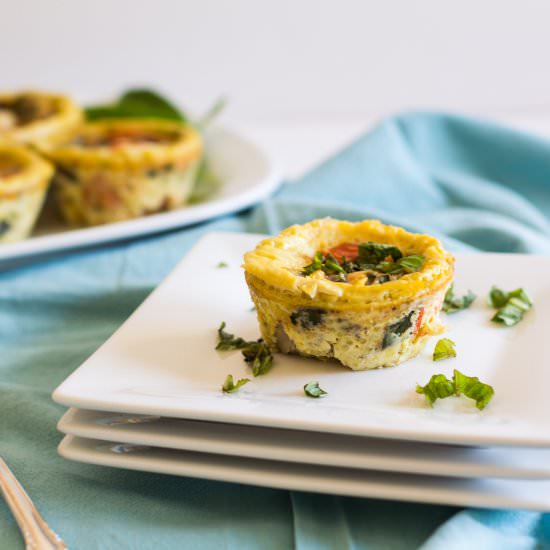 Caprese Baked Egg Cups