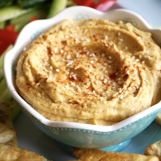 Roasted Garlic Hummus