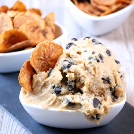 Chocolate Chip Cheesecake Dip