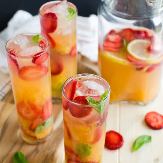 Pineapple and Strawberry Sangria