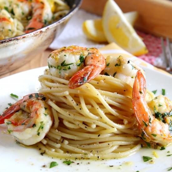 Lemon Spaghetti with Shrimps