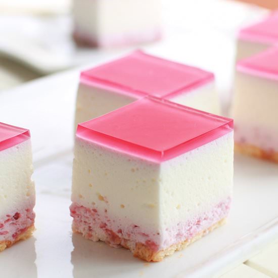 White Chocolate Strawberry Mousse