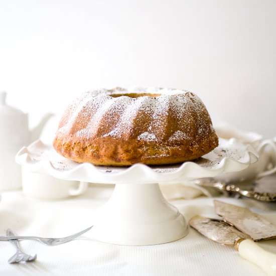 Honey Milk Tea Bundt Cake