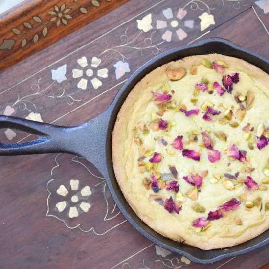 Pistachio Skillet Cake