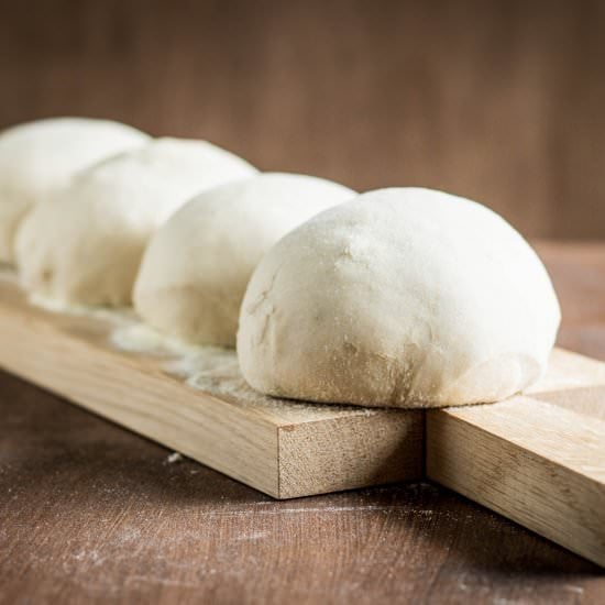 Homemade pizza dough