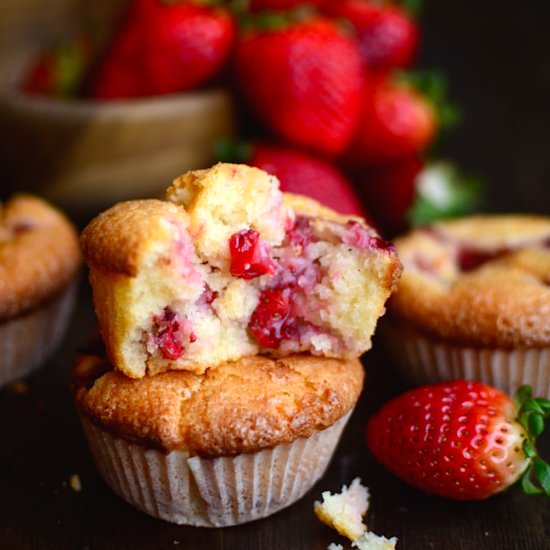 The Best Strawberry Yogurt Muffins