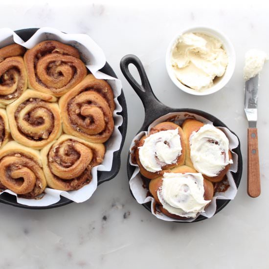 Skillet Cinnamon Buns