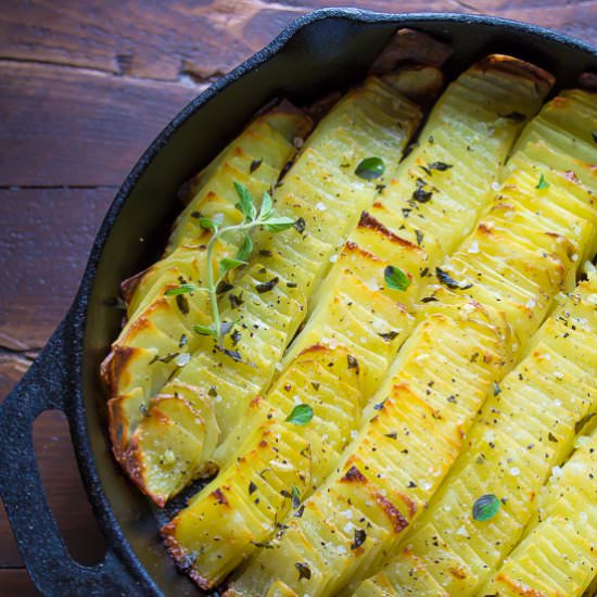 Sea Salt & Oregano Domino Potatoes
