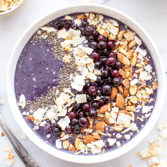 Blueberry Coconut Smoothie Bowl (V)