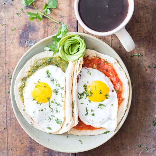 Huevos Divorciados