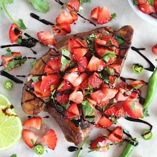 Balsamic Chicken & Strawberry Salsa