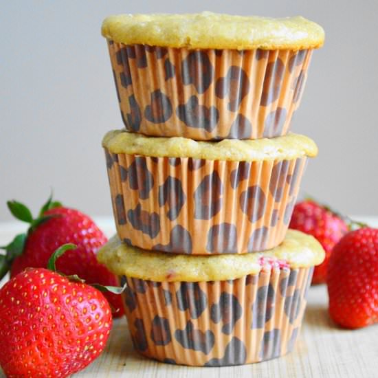 Strawberry Yogurt Oat Muffins