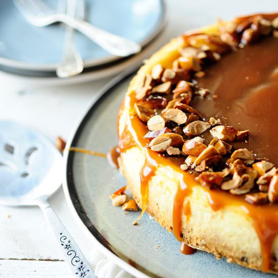 Caramel Almond Cheesecake