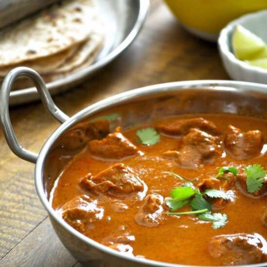 Chicken Curry with Dry Coconut
