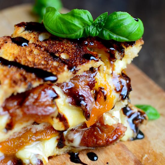 Brie, Bacon, and Apricot Grilled Cheese