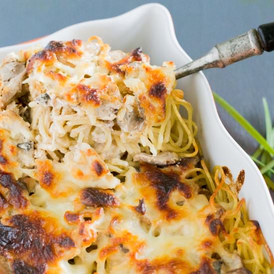 Creamy Chicken and Mushroom Pasta Bake