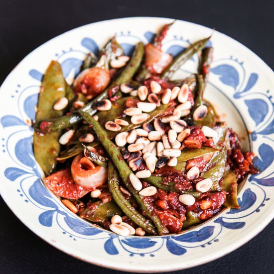 Green Beans and Mange Tout Tapas