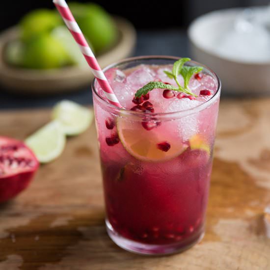 pomegranate mojito