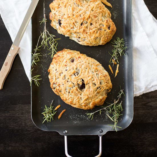 Rosemary-Olive Soda Bread