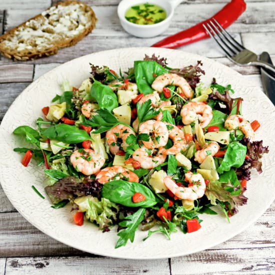 Mediterranean prawn salad