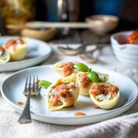Creamy Artichoke Pasta Shells