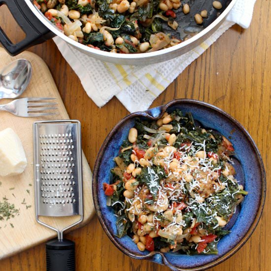 One Pot Sausage, White Beans, & Kale