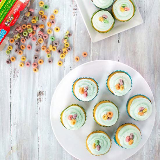 Cereal Milk Cupcakes