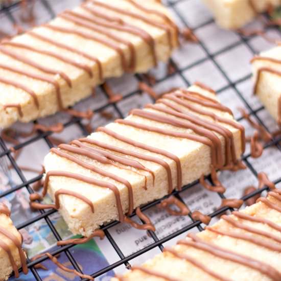 Chocolate Drizzled Shortbread