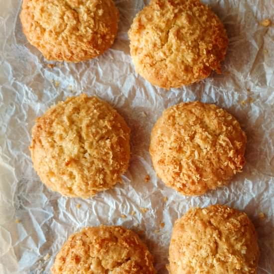 coconut cookies