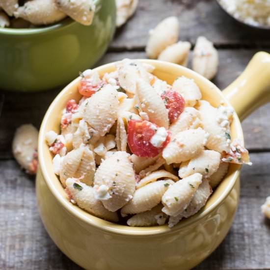 Copycat Zoe’s Kitchen Pasta Salad