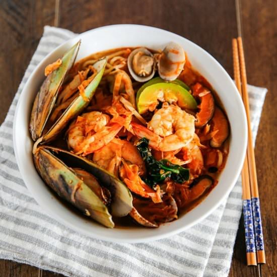 Korean Spicy Seafood Noodle Soup