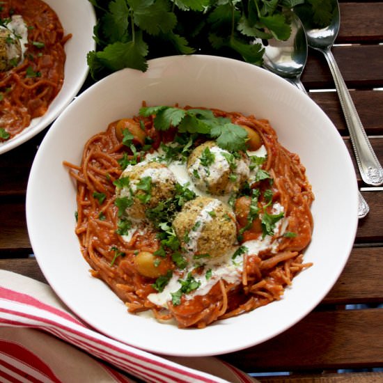 One-Pot Spaghetti & Vegan Meatballs
