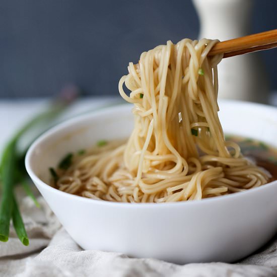 Easy Chinese Soy Sauce Noodles